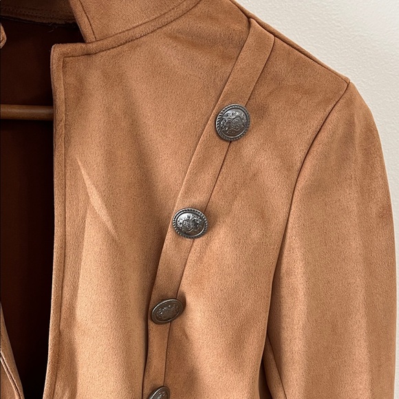 Women's Tan Faux Suede Open Front Button Detail Blazer Jacket Size Medium - Picture 4 of 13
